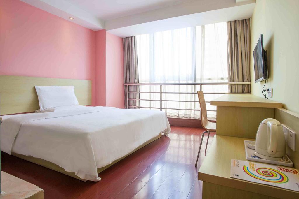 7Days Inn Guiyang Posts And Telecommunications Building Szoba fotó